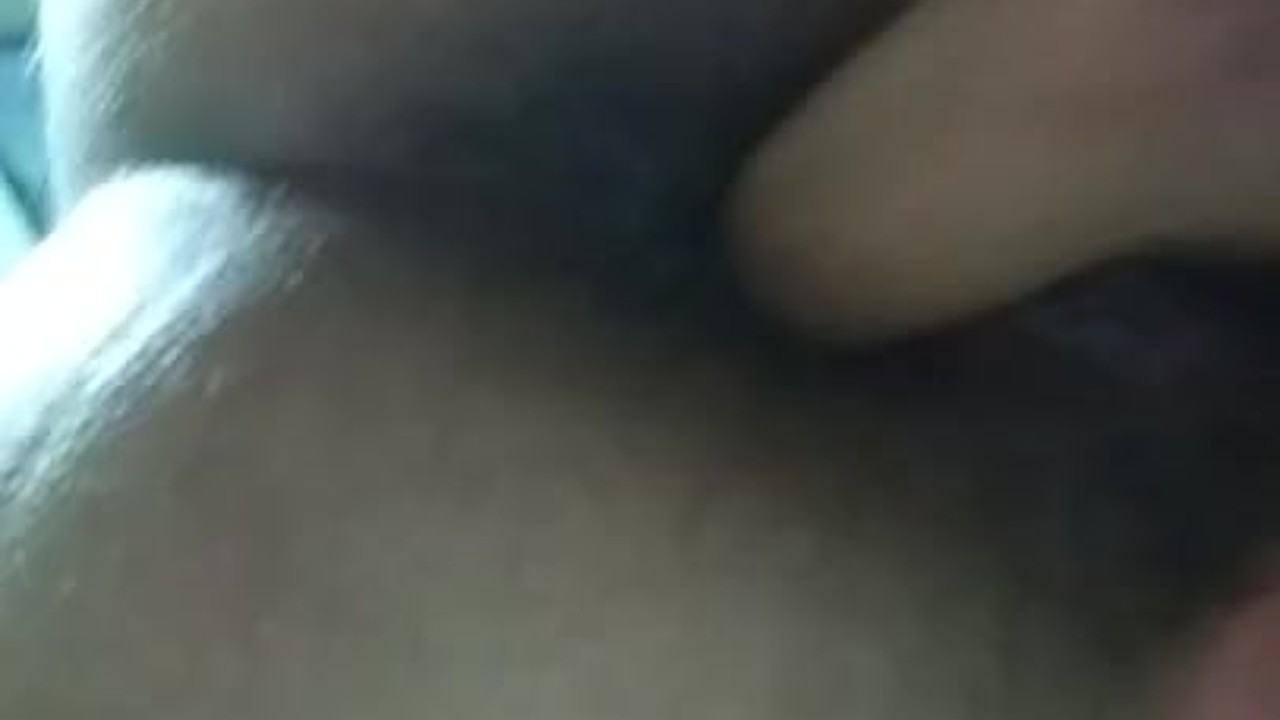 Guy Fingers His Hole