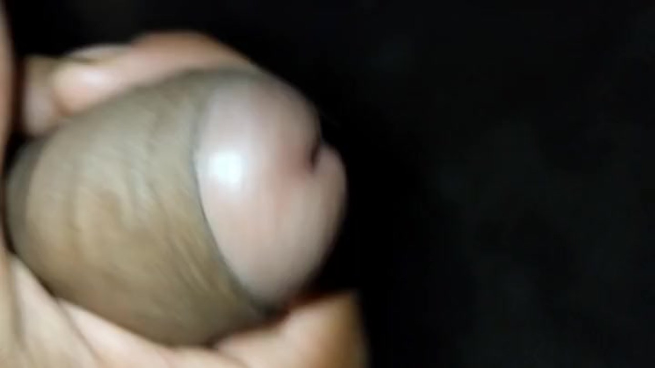 Gay Guy Gets Blowjob with Cumshot