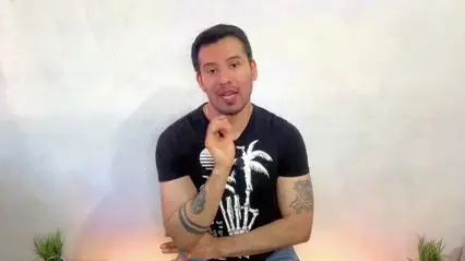 Hung Thug Fucks Neighborhood Bottom in Secret