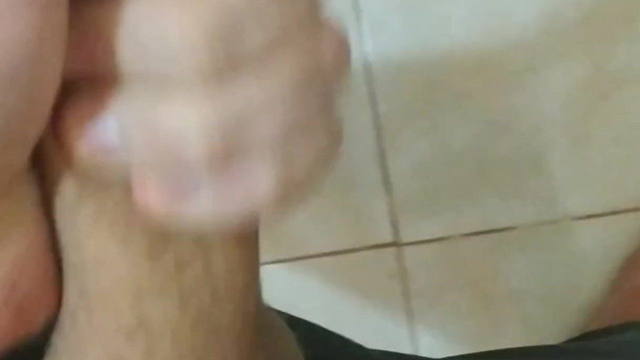 Morning Wood Leads to Solo Action