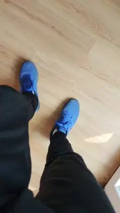 Twink in Sneakers Gets Noticed and Fucked