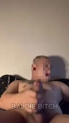 Filipino Guy Gets Fucked by Bald Top