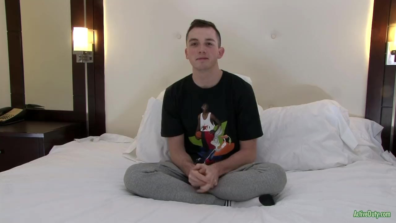 Jordan Graves Gets Fucked in Gay Debut