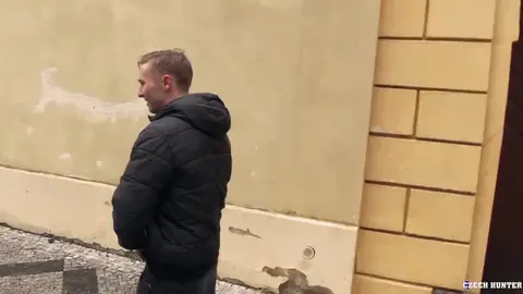 Tattooed Hunk Gets Pounded for Cash