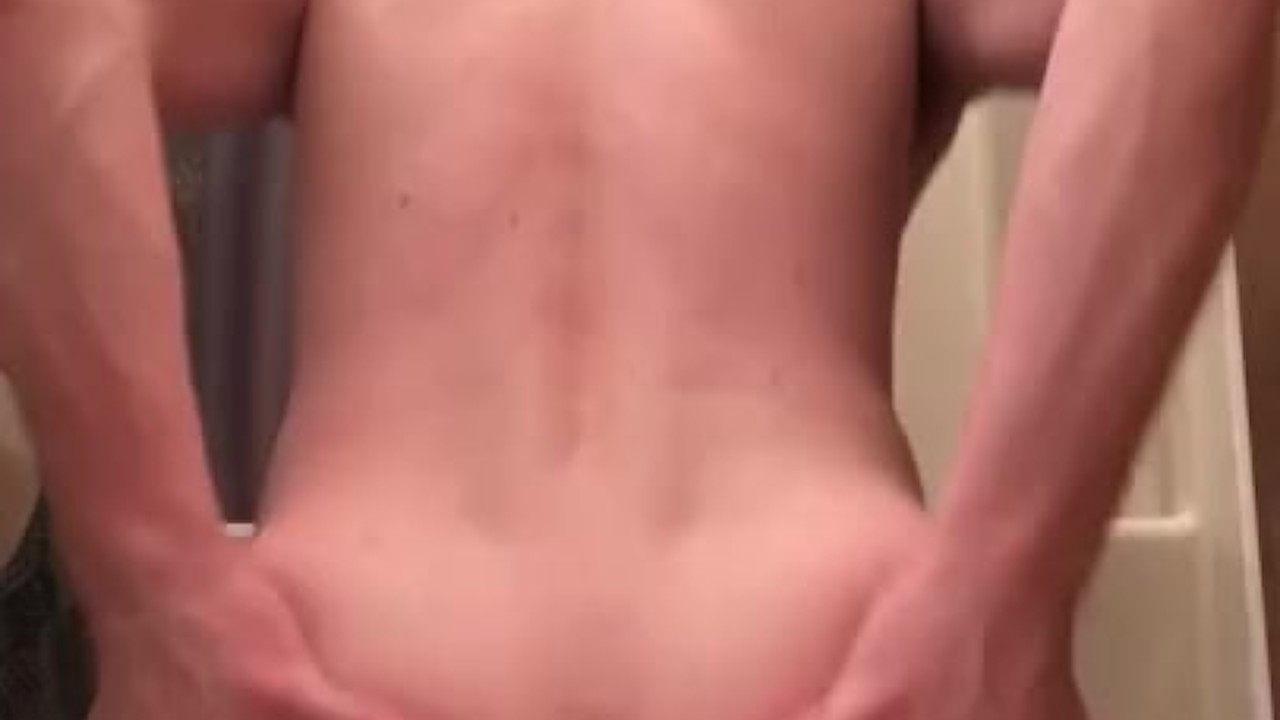 Twink Gets Anal Gaping with Masked Top
