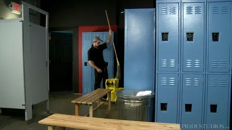 College Boy Fucks Janitor in Rough Encounter