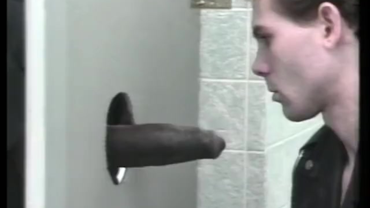 Black Stud Receives Intense Blowjob