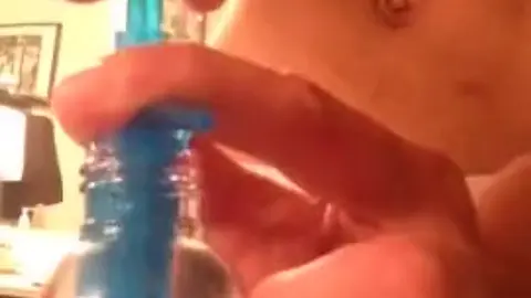 Gay Bottom Injects Lube into His Hole