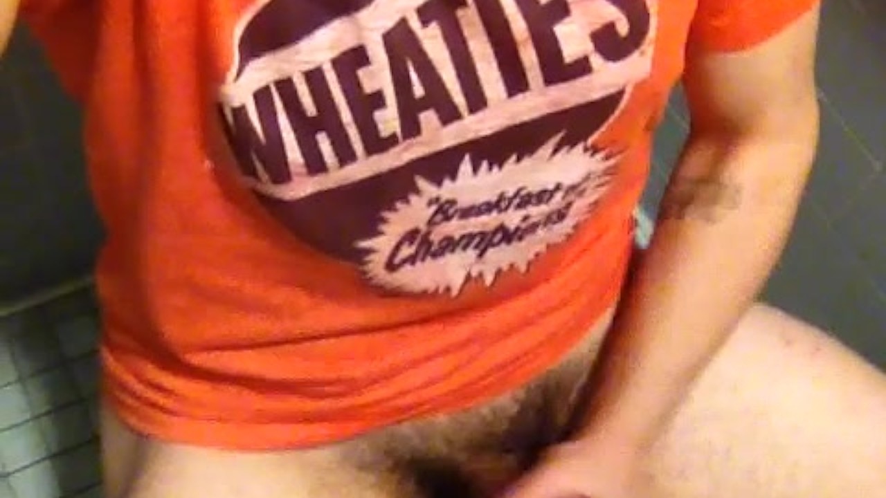 College Student Masturbates in Restroom