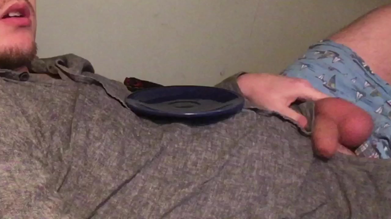 Solo Guy Uses Vibrator on His Cock and Jerks Off