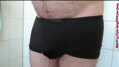 Guy Wets Pants in Exciting Pissing Scene