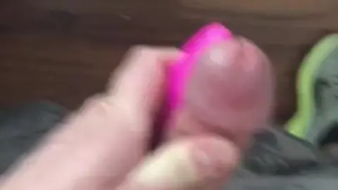 Gay Guy Masturbates to Cum Explosion