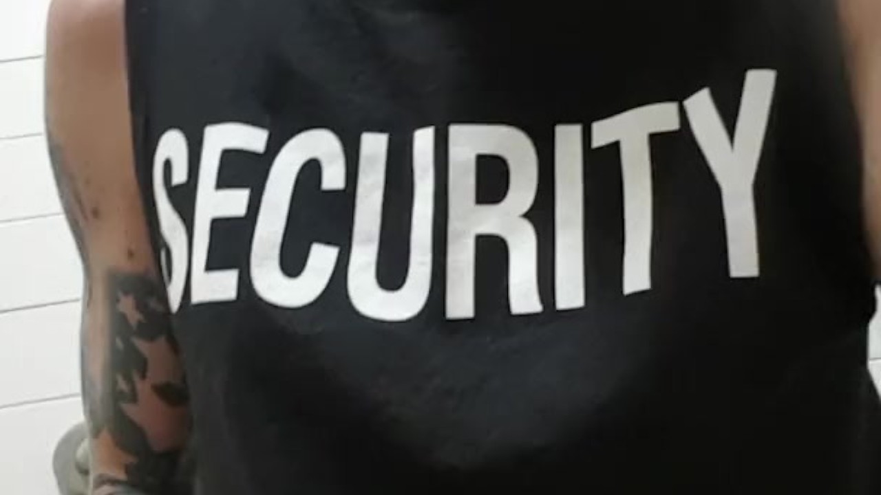 Security Guard Gets Fucked in Uniform