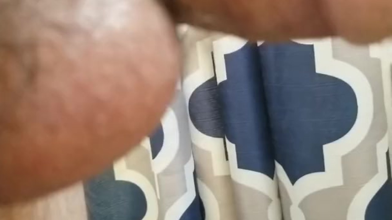 Close Up Pissing Scene with Amateur