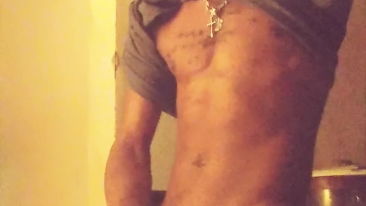 Guy Masturbates with Steak Tease