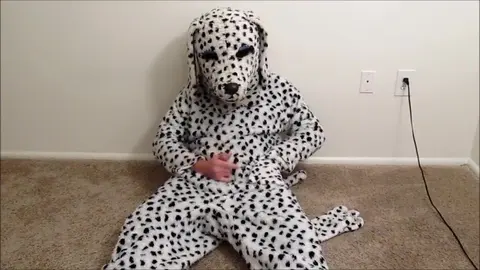 Furry Guy in Fursuit Masturbates