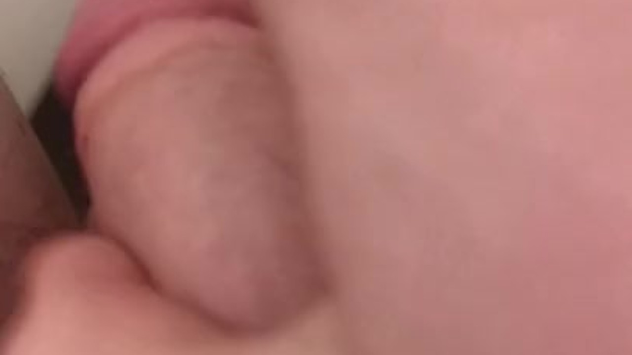 Young Twink Gets Urinated On