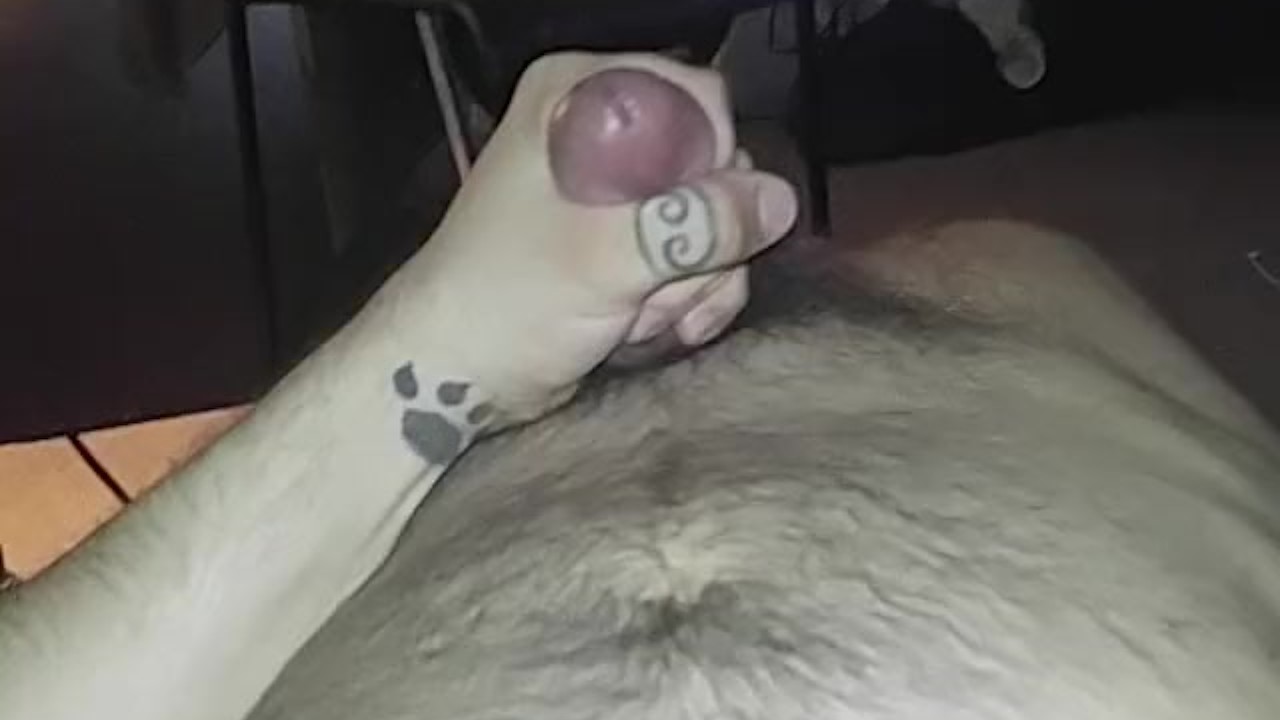 Hairy Guy Cums on His Belly
