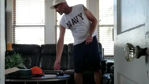 Jock Goes Freeballing Before Gym Session