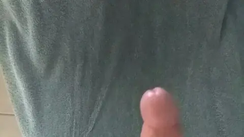 Guy Cums Handsfree with Intense Orgasm