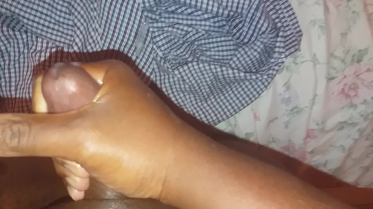 Morning Wood Leads to Solo Jerk Off