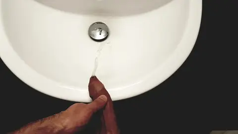 Twink Gets Pissed On POV in Hotel