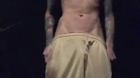 Guy Masturbates Outdoors for First Time