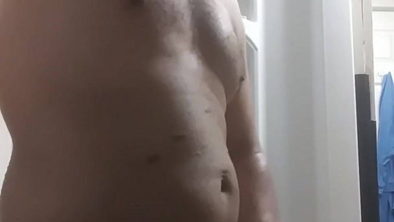 Solo Guy Masturbates in Shower
