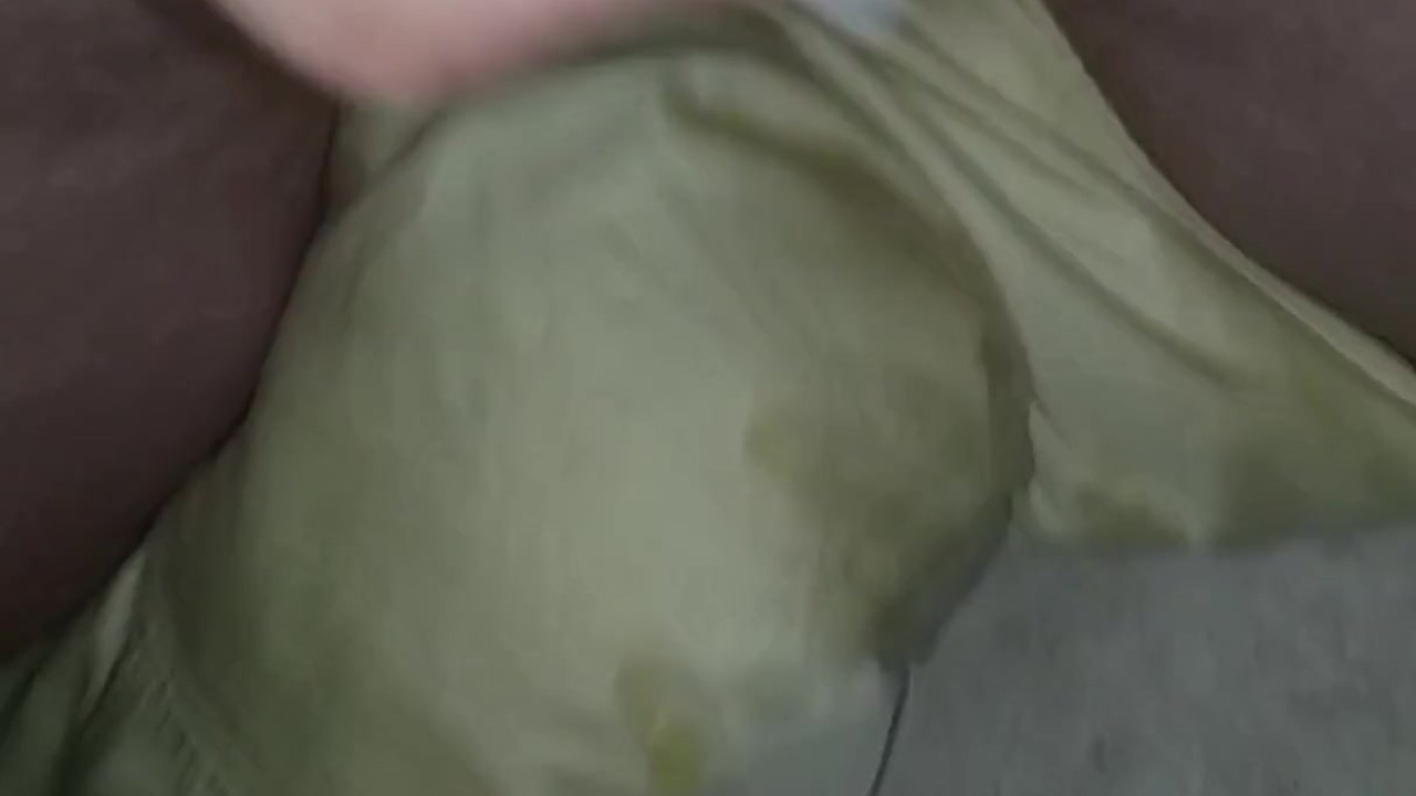 Gay Cumshot in Slow Motion