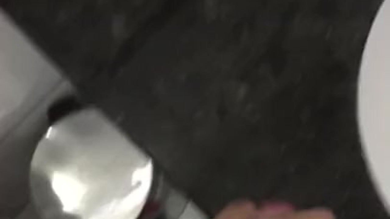 Quick Cum Shot from Hung Top