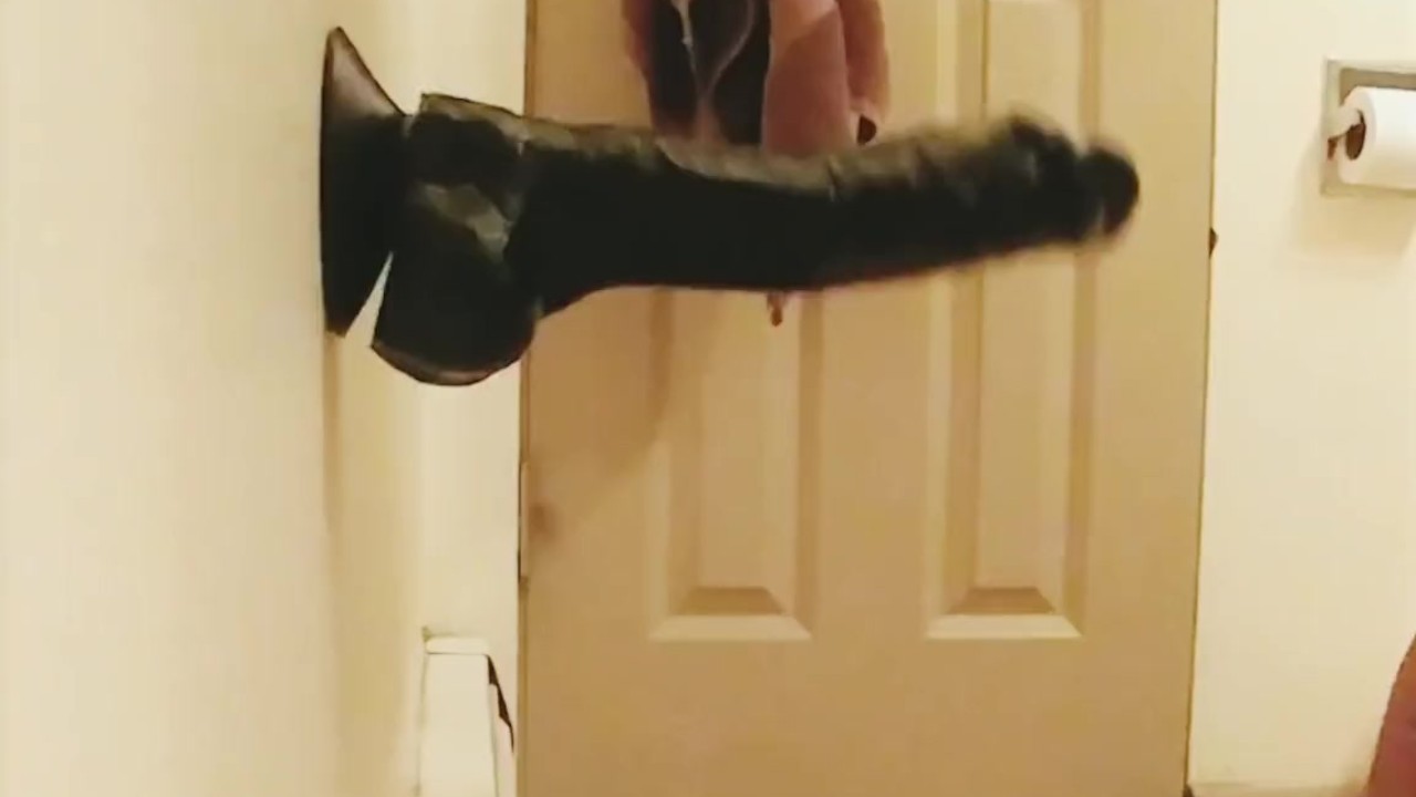 Twink Uses Dildo for Anal Play