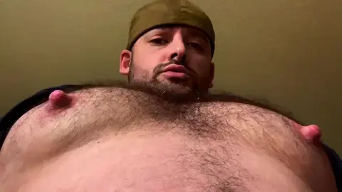 Hairy Jock Daddy Receives Nipple Worship