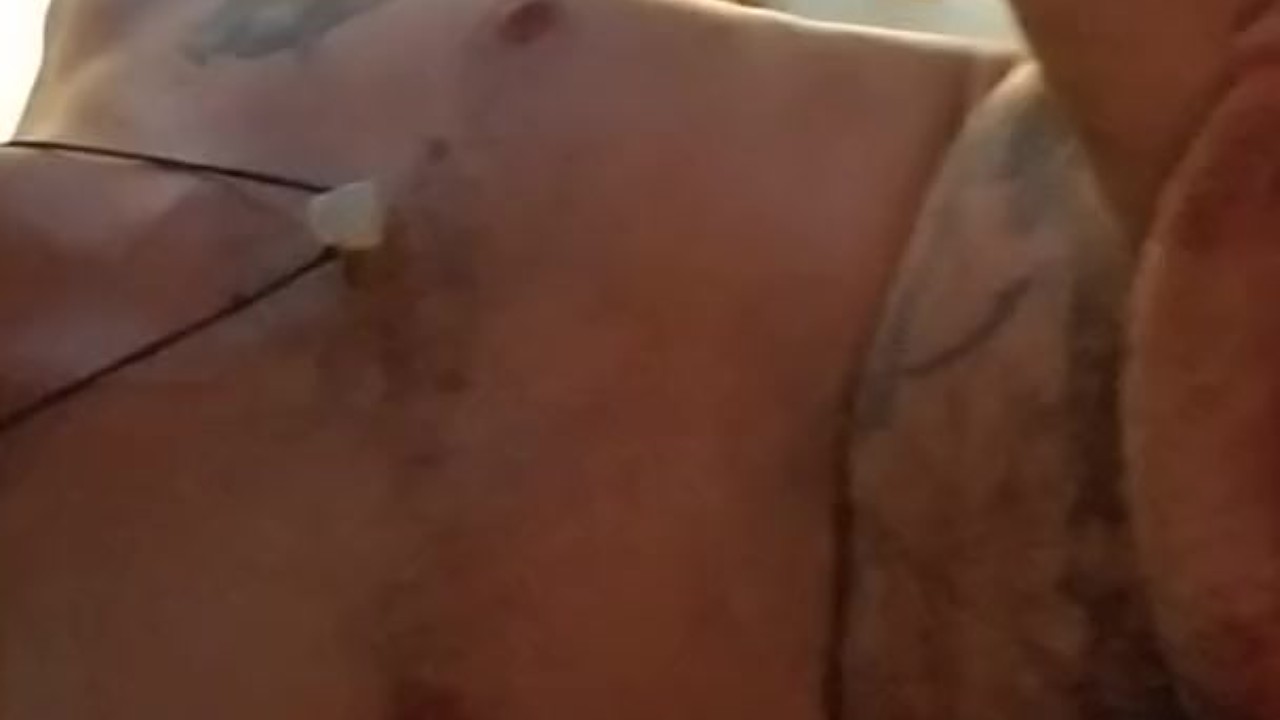 Inked Guy Sucks Self, Jerks Off in Solo Action