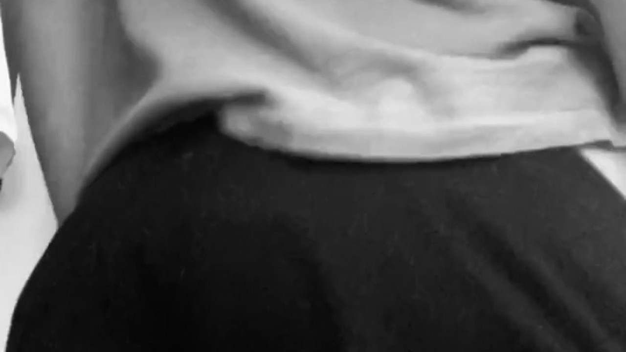 Twink Gets His Ass Fondled and Played