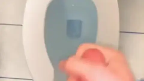 Office Guy Cums on the Job
