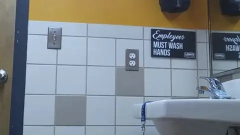 Office Worker Gets Quick Blowjob