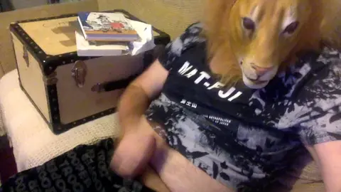 Guy Masturbates on Sofa to Cumshot