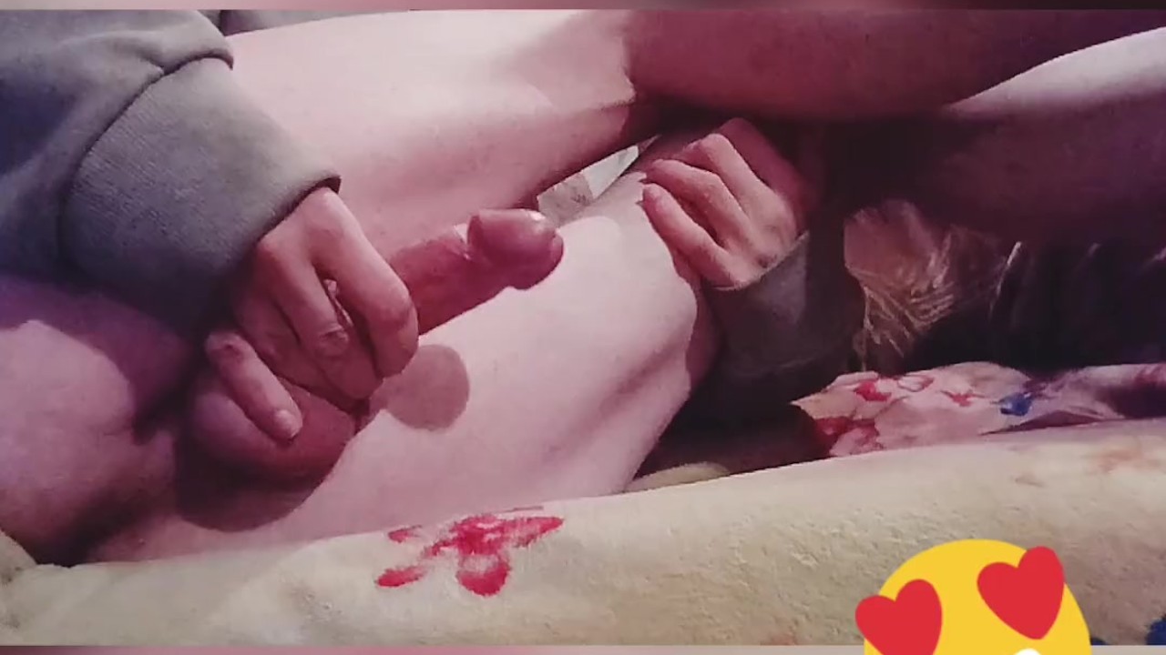 Cute Guy Faps to Creampie Cumshot Orgasm