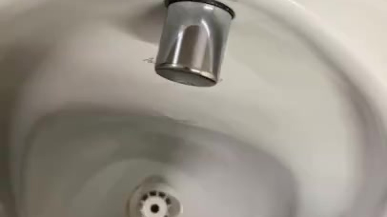 Guy Jerks Off in Public Toilet, Cumshots in Urinal