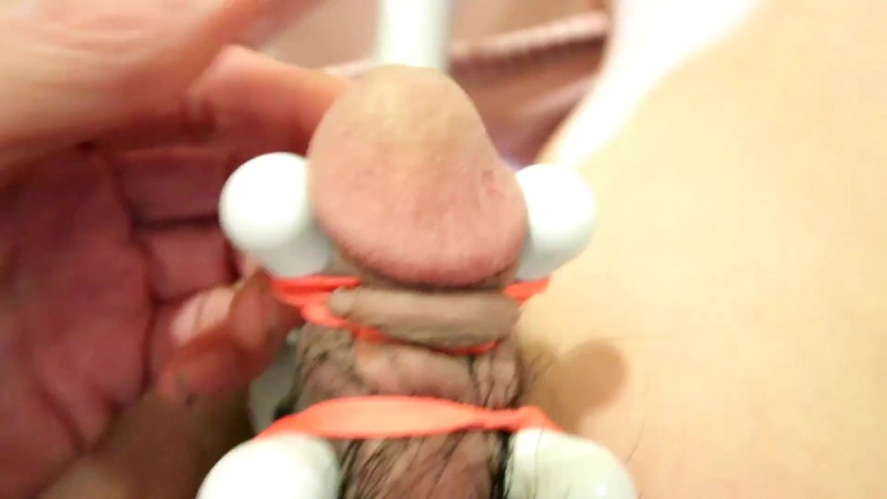 Asian Guy Compares Dick Size, Shares Experience