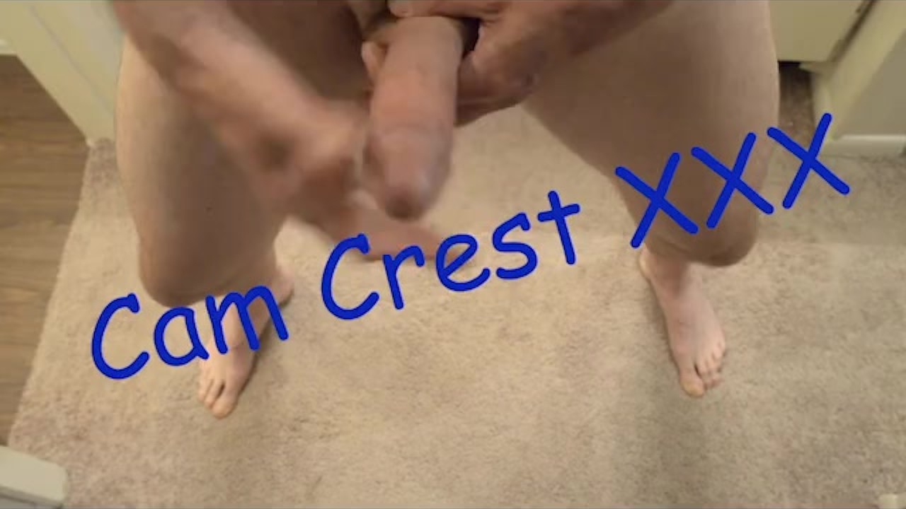 Dominant Top Controls Submissive Bottom