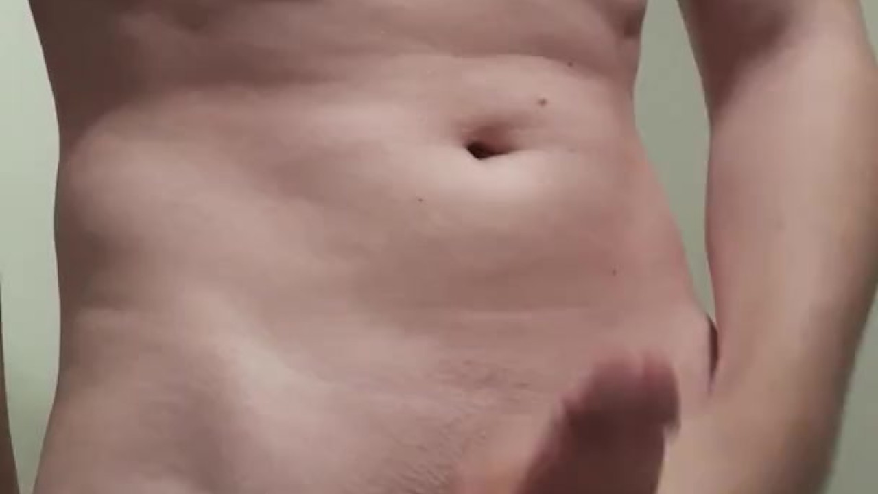 Fit Guy Masturbates in Bathroom