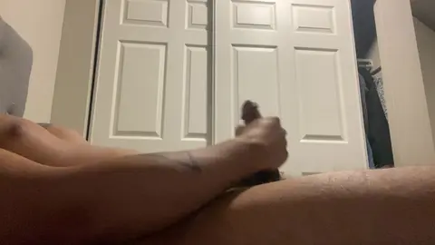 Guy Jerks Off in New Apartment