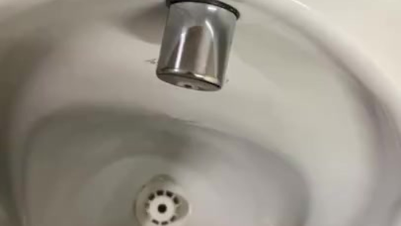 Public Toilet Wank Ends in Big Cumshot