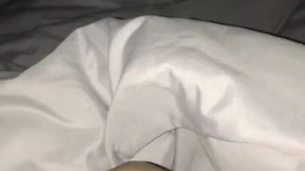Teen College Boy Jerks Off to Fast Orgasm