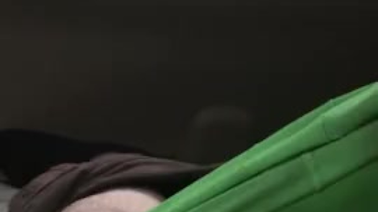 Guy Jerks Off in Car Backseat