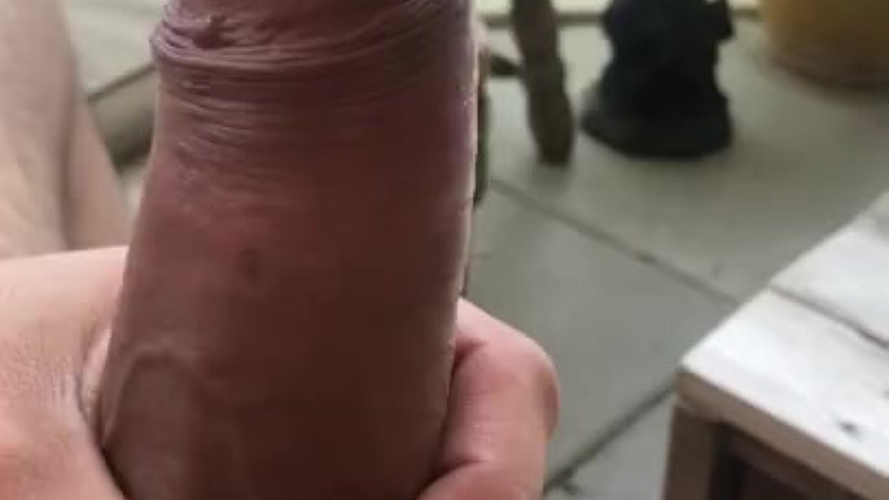Guy Masturbates to Orgasm