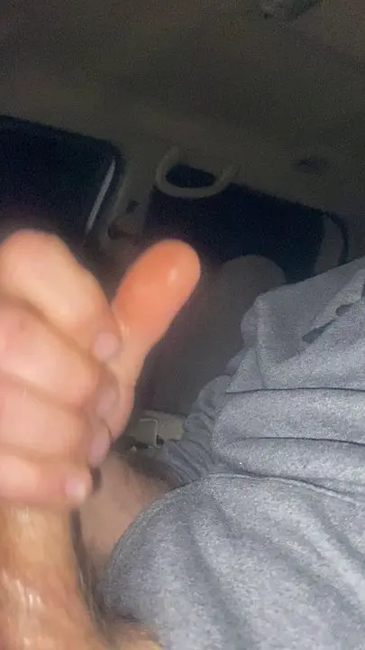 Guy Masturbates in Car to Gay Porn