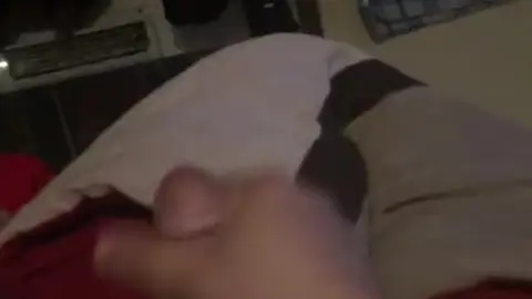 Guy Masturbates to Orgasm Alone