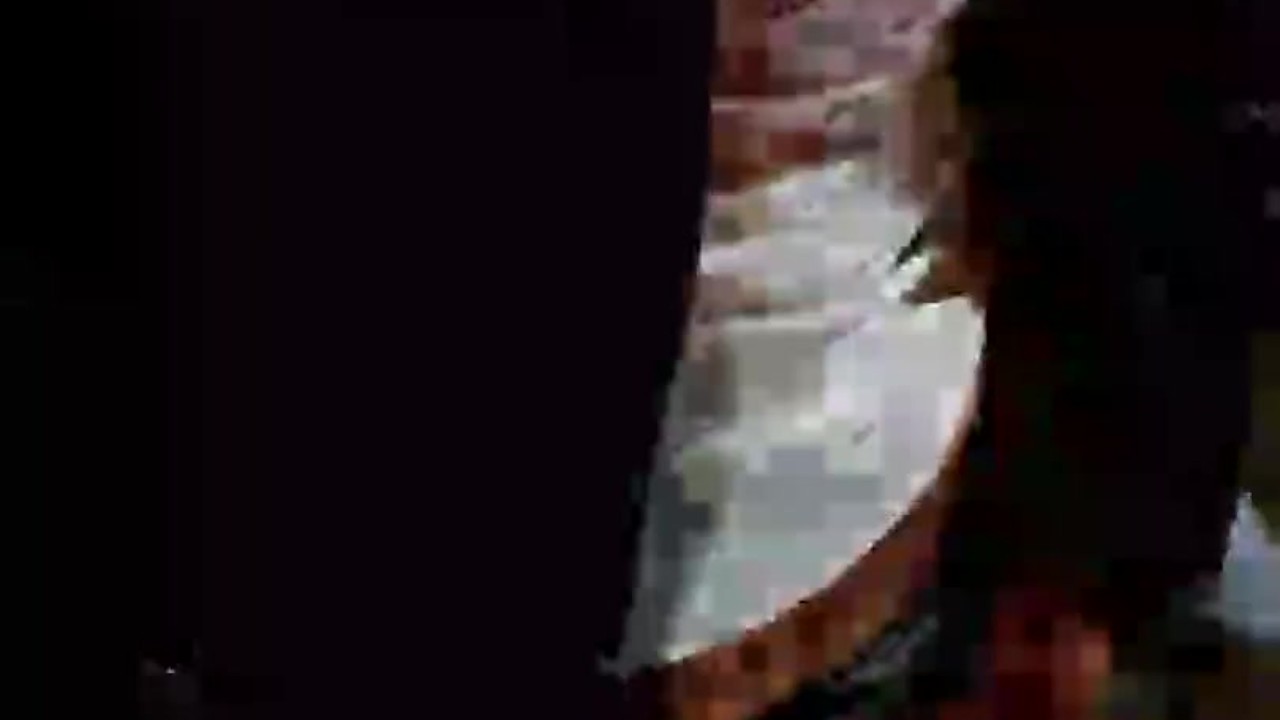 Exhibitionist Slutboyben Flashes in Public on CAM4
